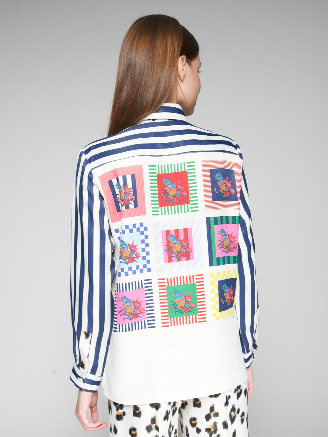 SHIRT TEA FLORES LEOPARDO
